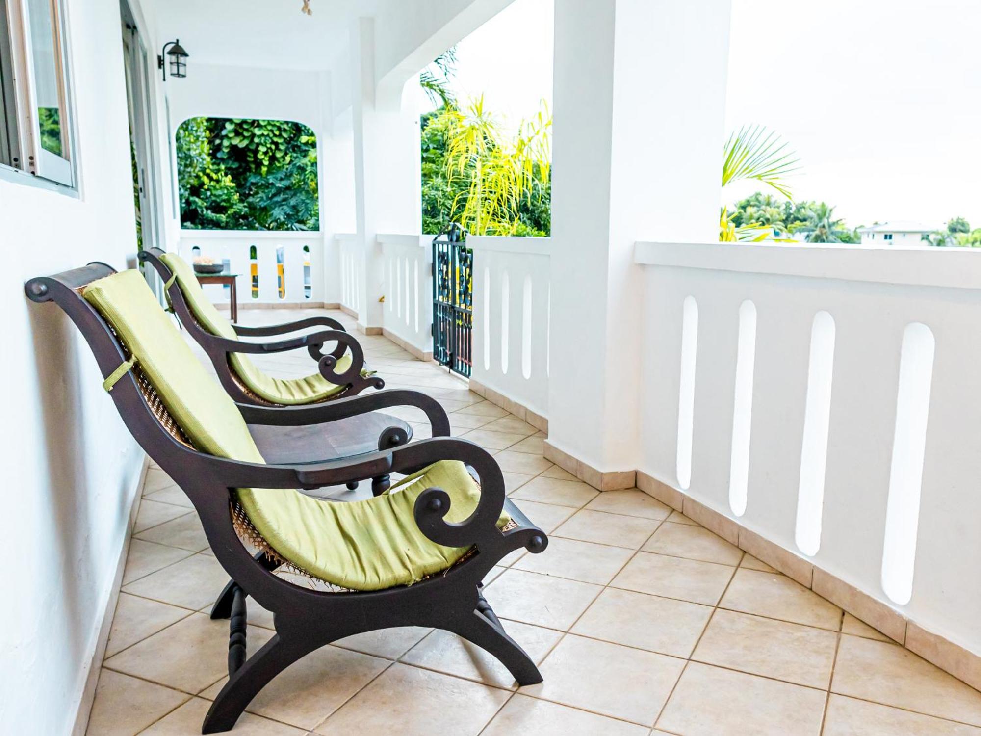 Bottle Palm Villa Victoria Exterior foto